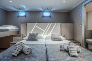 Luxury Motor Yacht „Alpha“ – fotka 10