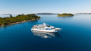 Luxury Motor Yacht „Alpha“ – fotka 21