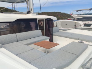 Lagoon 47 „Supernova“ – fotka 12