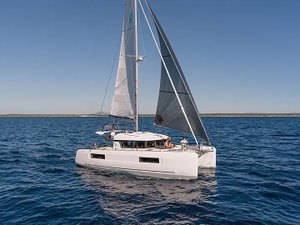 Lagoon 40 „TI BO III“ – fotka 1