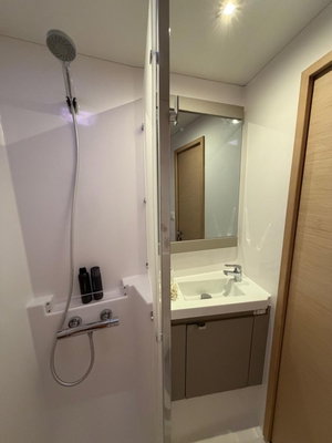 Aura 51