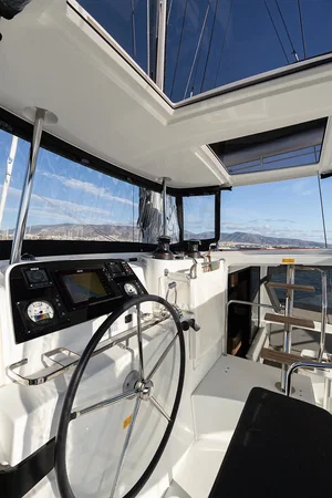 Lagoon 42 „Notorious“ – fotka 6