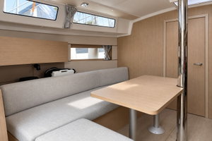 Oceanis 38.1 „Sea Wolf“ – fotka 4