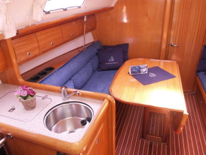 Bavaria 32