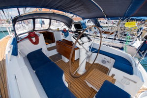Sun Odyssey 42.2 „Palmizana“ – fotka 4