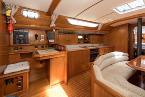 Sun Odyssey 42.2 „Palmizana“ – fotka 8