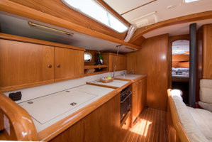 Sun Odyssey 42.2 „Palmizana“ – fotka 9