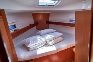 Bavaria Cruiser 36