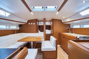 Sun Odyssey 519 „Aysha“ – fotka 10