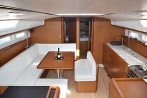 Sun Odyssey 519 „4Fun“ – fotka 3