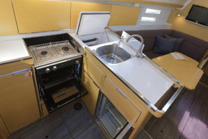 Elan Impression 35 „Tesa“ – fotka 12