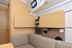 Oceanis 38 „One“ – fotka 40