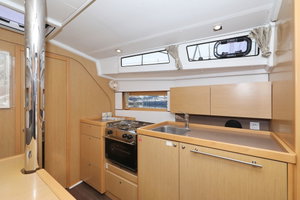 Oceanis 38 „One“ – fotka 23