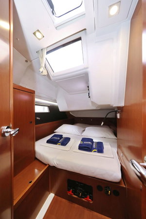 Oceanis 41 „Zyntha“ – fotka 25