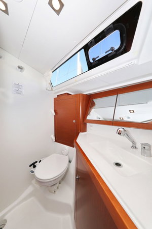 Oceanis 45 „Barbarella II“ – fotka 33