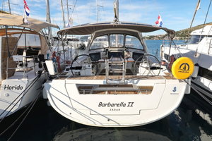 Oceanis 45 „Barbarella II“ – fotka 1