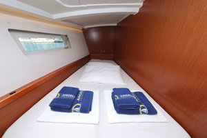 Oceanis 45 „Zephyra“ – fotka 31