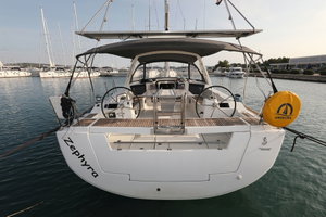 Oceanis 45 „Zephyra“ – fotka 1