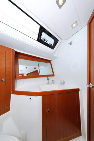 Oceanis 45 „Zephyra“ – fotka 34