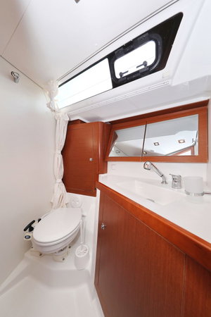 Oceanis 45 „Zephyra“ – fotka 5