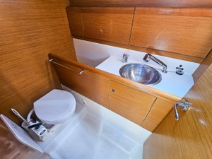 Sun Odyssey 33i „Energy“ – fotka 4