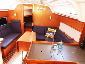 Bavaria Cruiser 37 „Smiley“ – fotka 3