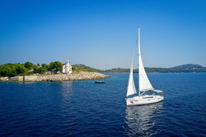 Bavaria Cruiser 41 „MH 61“ – fotka 1