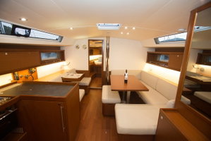 Oceanis 45 „Dianora“ – fotka 6