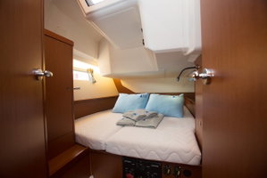 Oceanis 45 „Dianora“ – fotka 7