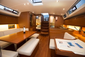 Oceanis 45 „Dianora“ – fotka 3