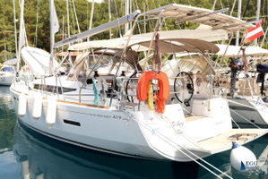 Sun Odyssey 419 „Feeling Fine“ – fotka 1