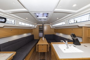 Bavaria Cruiser 34 Style „Lena“ – fotka 3