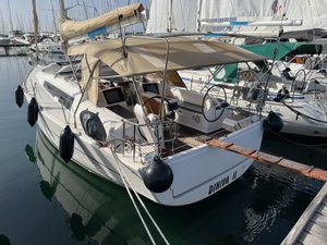 Dufour 382