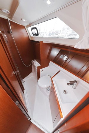 Oceanis 41.1 „Seven“ – fotka 25