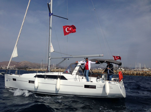 Oceanis 41.1 „Dragut S“ – fotka 1