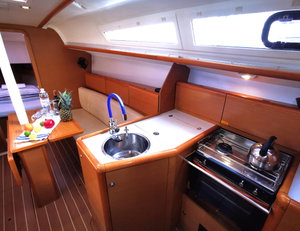 Sun Odyssey 33i „Paola“ – fotka 13