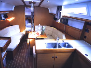 Sun Odyssey 36i „Mia“ – fotka 13