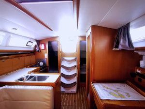 Sun Odyssey 36i „Mia“ – fotka 3