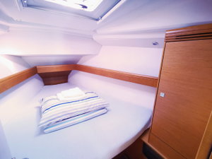 Sun Odyssey 36i „Mia“ – fotka 4