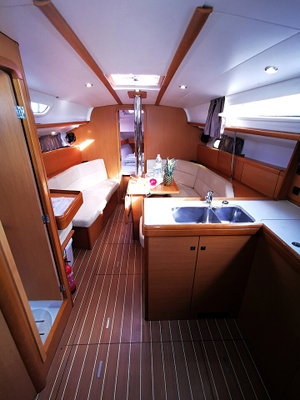 Sun Odyssey 36i „Mia“ – fotka 12