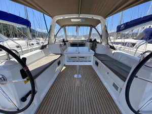 Oceanis 38 „Solar“ – fotka 6