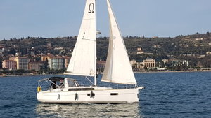 Oceanis 38 „Omega“ – fotka 4