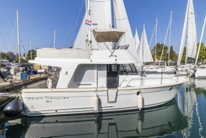 Swift Trawler 34 Fly „Blue Sky“ – fotka 1