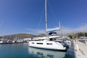 Lagoon 50 „Ragnarök“ – fotka 1