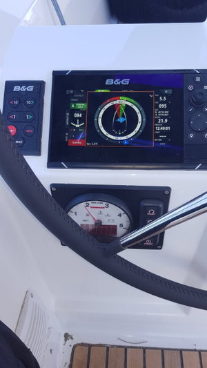 Oceanis 38.1 „Aga“ – fotka 9