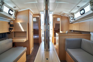 Oceanis 38.1 „Mici“ – fotka 7