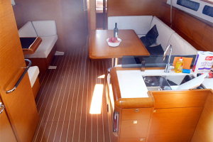Sun Odyssey 439 „Karma“ – fotka 3