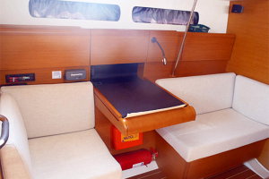 Sun Odyssey 439 „Karma“ – fotka 7