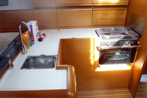 Sun Odyssey 439 „Karma“ – fotka 6