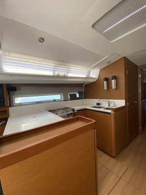 Sun Odyssey 440 „Anda“ – fotka 3
